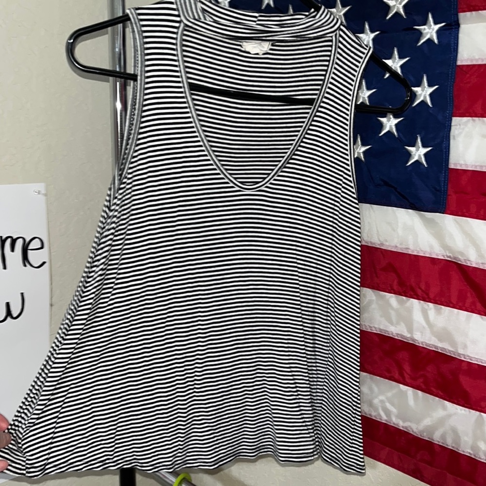 Cropped tank top